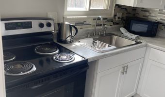 880 N Avon Ave, Avon, IN 46123