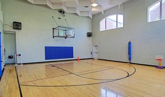 4950 BRENMAN PARK Dr 308, Alexandria, VA 22304