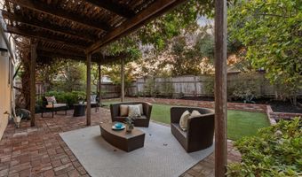 245 Inverness Ct, Alameda, CA 94502