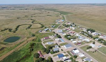 1 Skinner St, Akaska, SD 57420