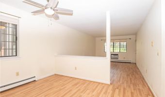 17 Eden Ct 17, Brookfield, CT 06804