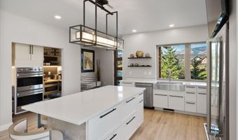 377 Pinyon Mesa Dr, Glenwood Springs, CO 81601