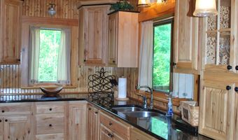 1 Judges Point Rd, Abbot, ME 04406