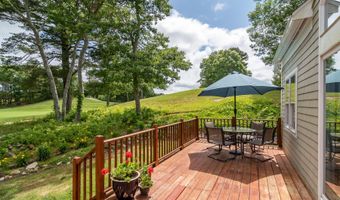 12 Sea Knoll Ct 12, Bourne, MA 02532