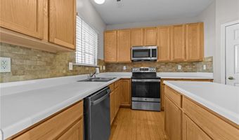 1308 Essex Sq, Archdale, NC 27263