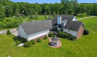 5700 Jankow Rd, Algonac, MI 48001