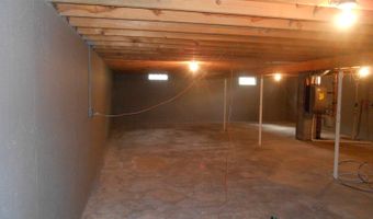 303 S 2nd Ln, Abbotsford, WI 54405
