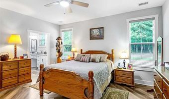 1505 Willis Rd, Barnesville, GA 30204