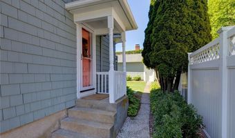 58 Bliss Rd, Newport, RI 02840