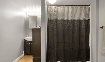 111 W 2nd St, Auburn, IN 46706