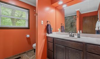 15 Tarifa Ln, Hot Springs Village, AR 71909