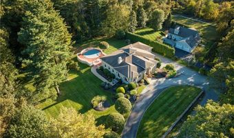 55 Wilbur Rd, Lincoln, RI 02865