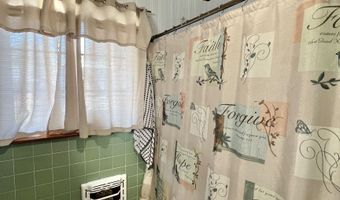 707 E Horner St, Atmore, AL 36502