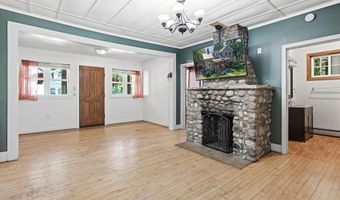 321 MILL St, Amherst, WI 54406