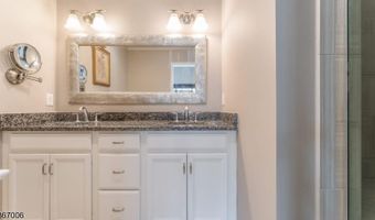 5 Blazingstar Way, Allamuchy Twp., NJ 07840