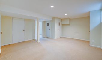 5214 DANBURY Rd, Bethesda, MD 20814