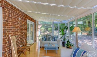 116 Flatrock Ct, Athens, GA 30605