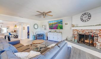 755 Bear Valley Pkwy, Escondido, CA 92025