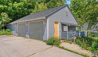 E5401 12TH Road, Algoma, WI 54201