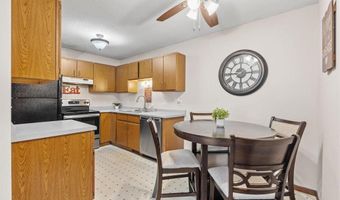 6364 Kahler Dr NE, Albertville, MN 55301