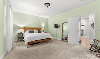 341 Pearson Dr, Asheville, NC 28801