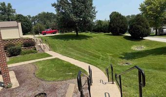 251 Vine St 102, Riverside, IA 52327