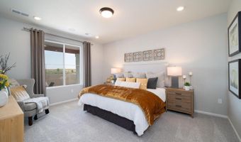 21845 E 51st Dr, Aurora, CO 80019