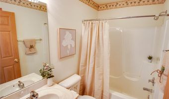 101 Serenity Dr, Alton, IL 62002