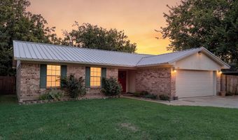 802 N Spears St, Alvarado, TX 76009