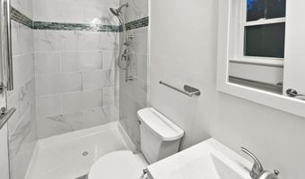 12511 CALVERT HILLS Dr, Beltsville, MD 20705