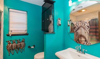 5807 CONTENTED Ln, Amarillo, TX 79109