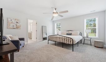 166 Fontana Lake Rd, Aberdeen, NC 28315
