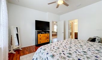 5539 SUNSET FALLS Dr, Apollo Beach, FL 33572