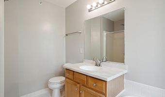 2817 Barclay Way, Ann Arbor, MI 48105