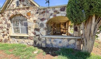 605 N 3rd St, Alpine, TX 79830