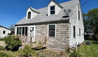 309 1st St E, Altoona, IA 50009