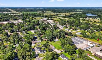 520 E 2nd St, Adrian, MO 64720
