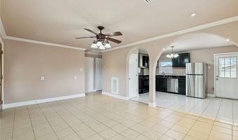401 LLAMA Dr, Arabi, LA 70032