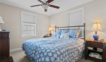 30 Brewer St 3, Newport, RI 02840