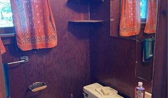 6450 Lake Rd W, Ashtabula, OH 44004