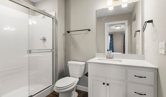 4313 Parkview Cir, Anoka, MN 55303