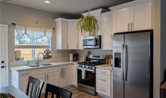 385 Harbor Dr, Bullhead City, AZ 86442