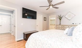 11 Kendall Ct, Charlestown, RI 02813
