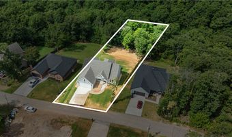 32 S Cheshnut Dr, Bella Vista, AR 72714