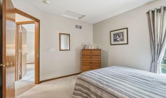 6435 157th St W, Apple Valley, MN 55124