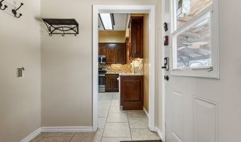 10863 La Vernia, Adkins, TX 78101