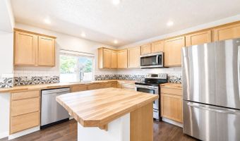 10122 W Shelborne Dr, Boise, ID 83709