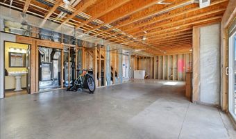 19111 Remuda Dr, Belle Fourche, SD 57717