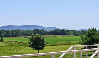 2493 Lake St, Addison, VT 05491