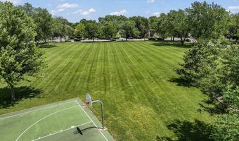 465 N Mill Rd, Addison, IL 60101